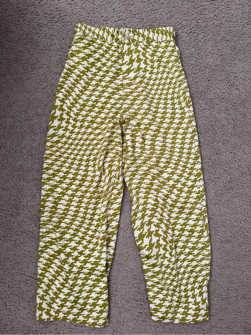 Urban Outfitters Olive and White Houndstooth Kids Leggings